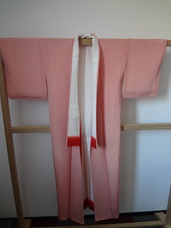 Traditionele Japanse Vintage Kimono Rose Rood Gestipt