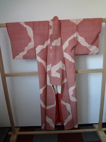 Traditionele Japanse Vintage Kimono Gevlekt Rood Witte Stip