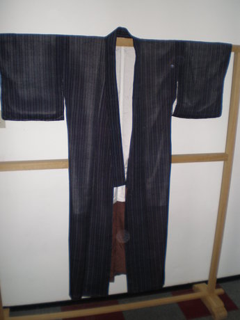 Traditionele Japanse Kimono Zwart Rond Grijs Bloem Vintage