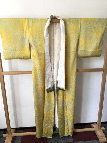 kimono ingeweven bladeren