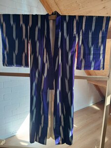Traditionele Japanse Kimono white blue